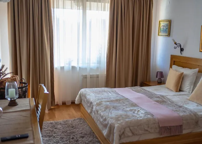 ゲストハウス Rodope Nook